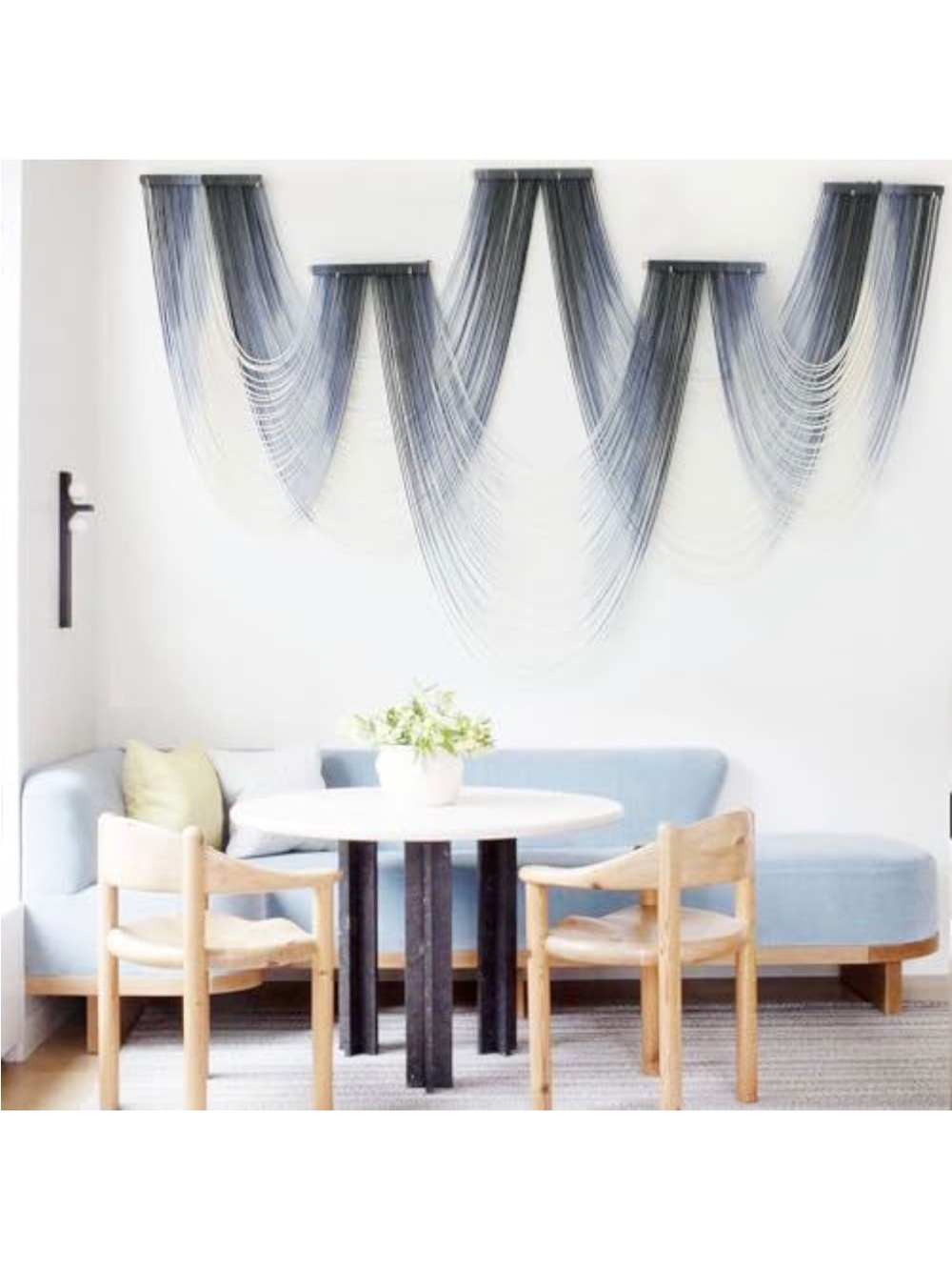Large Macrame wall hanging decor - Picture 2 of 5